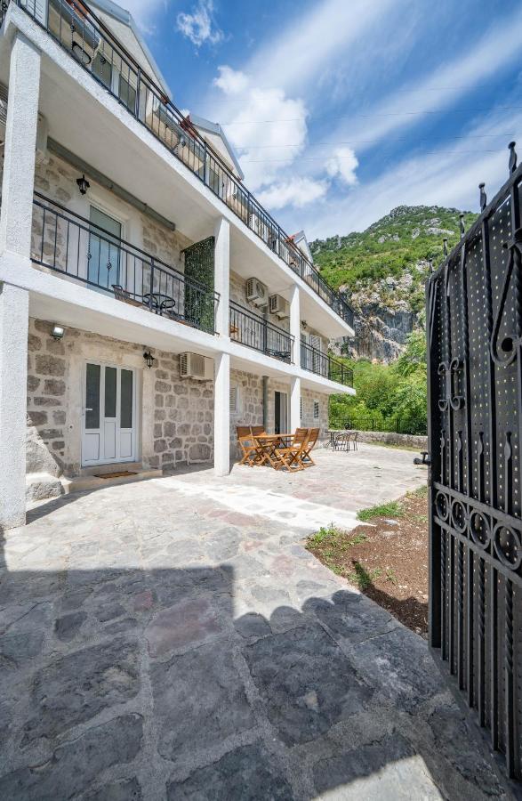 Villa Amfora Lipci Exterior foto